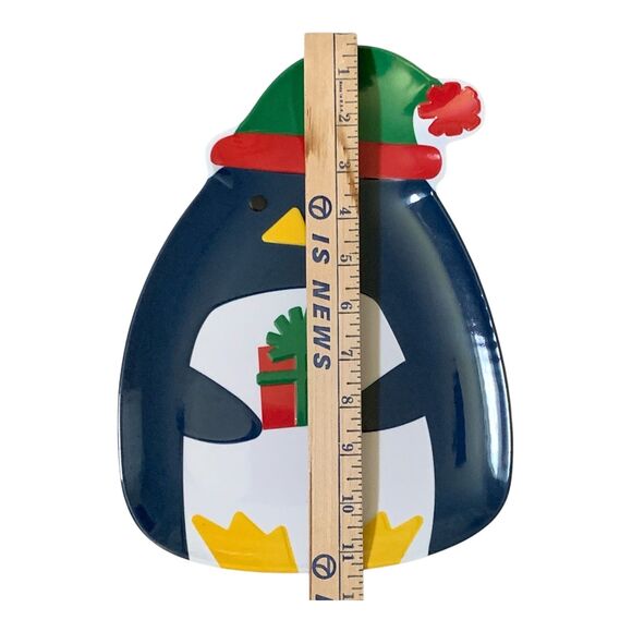 Target Christmas Penguin Holiday 2020 Dinner Plate Platter Blue Melamine TAGS - Picture 6 of 8